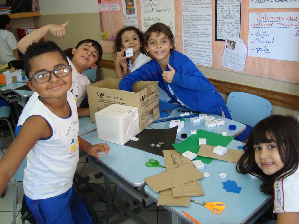 PLANO DE AULA GEOGRAFIA - MAQUETE SALA DE AULA 